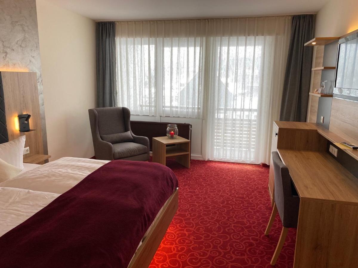 Gasthof Deutscher Adler Und Hotel Puchtler Bischofsgrün Εξωτερικό φωτογραφία
