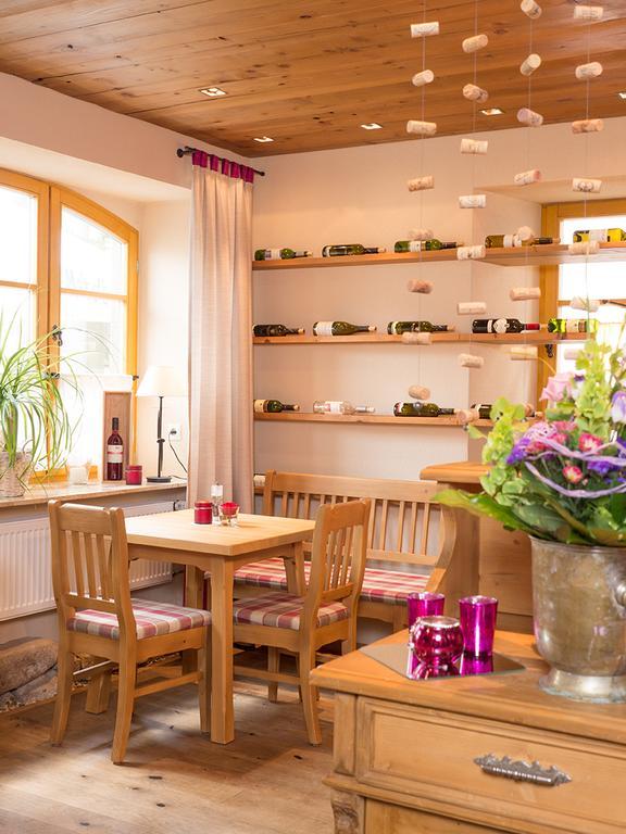 Gasthof Deutscher Adler Und Hotel Puchtler Bischofsgrün Εξωτερικό φωτογραφία